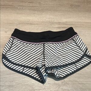 Lululemon Striped Black and White Women's Shorts size 2